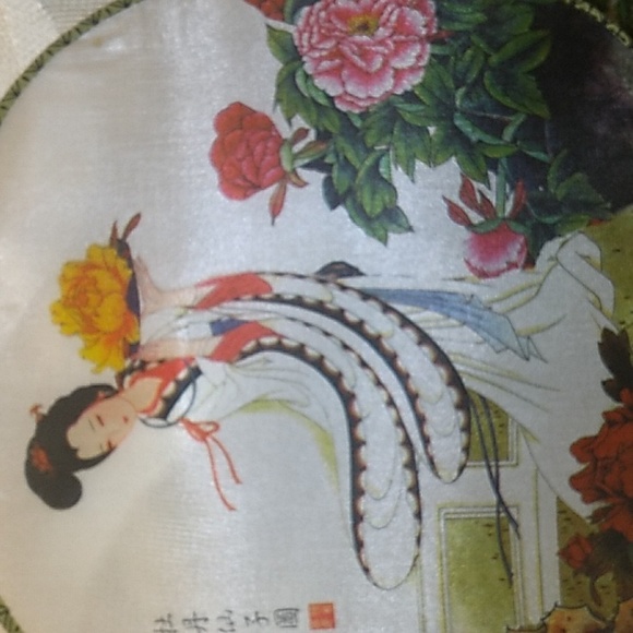 Oriental Silk Fan (9 inch) - Picture 4 of 12